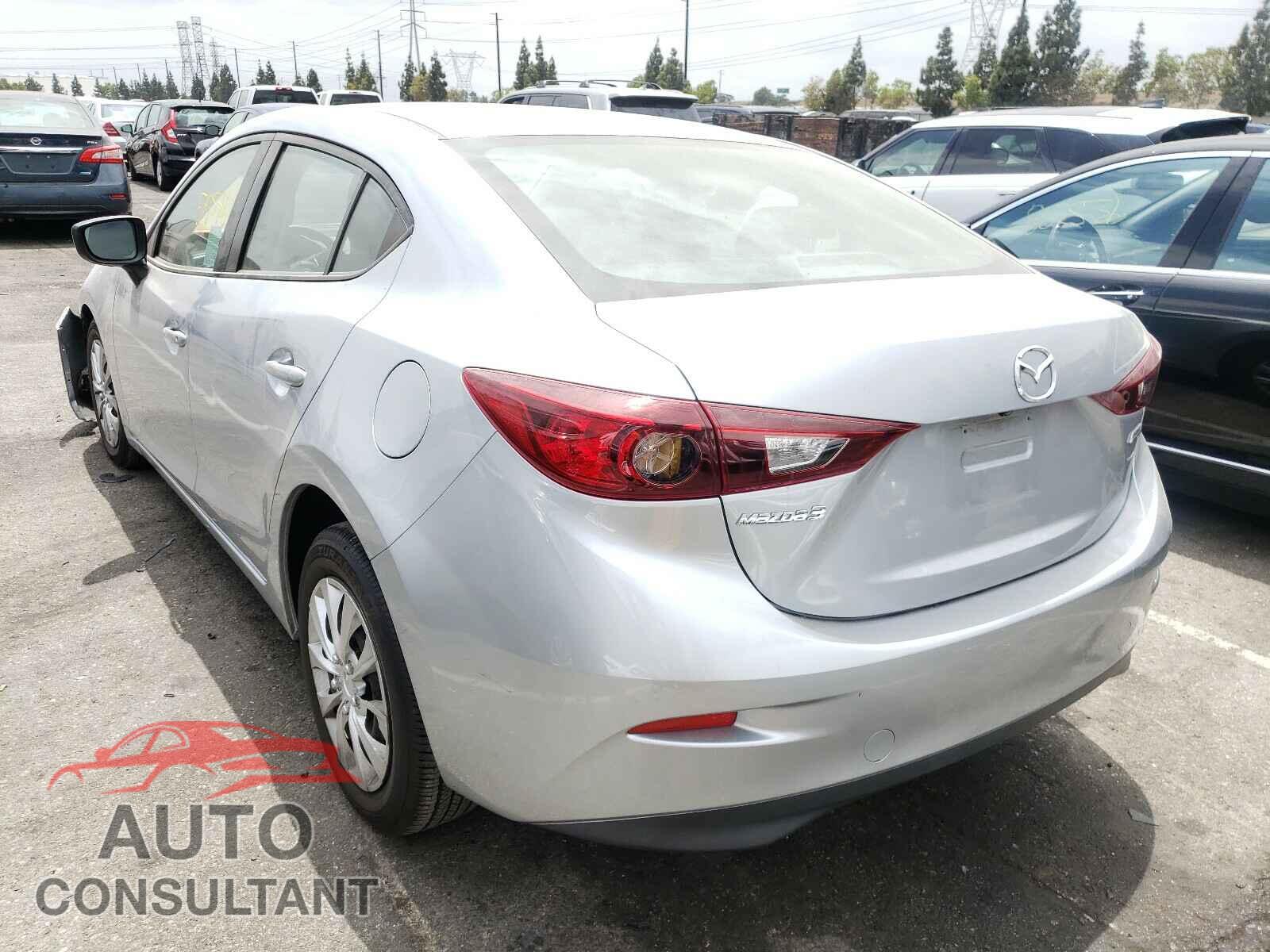 MAZDA 3 2017 - 3MZBN1U75HM111480