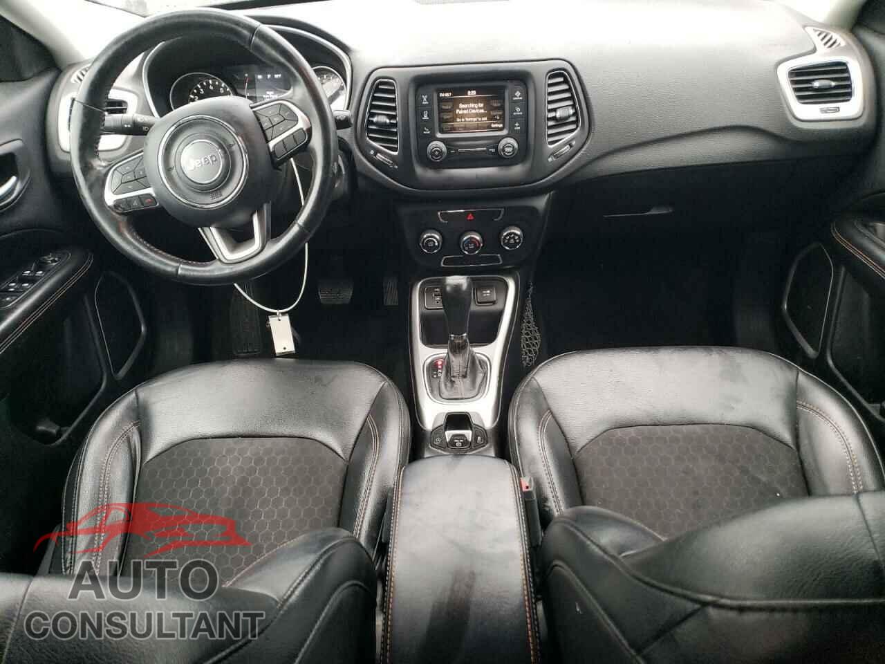 JEEP COMPASS 2018 - 3C4NJCBBXJT461908