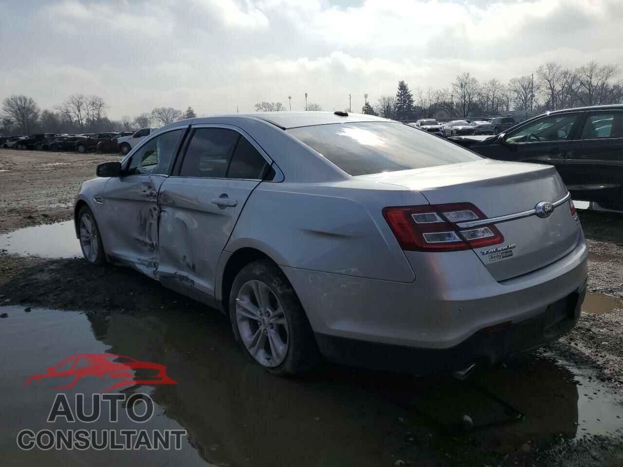 FORD TAURUS 2017 - 1FAHP2E93HG128131