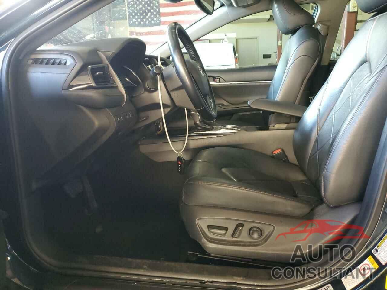 TOYOTA CAMRY 2019 - 4T1B11HKXKU751258