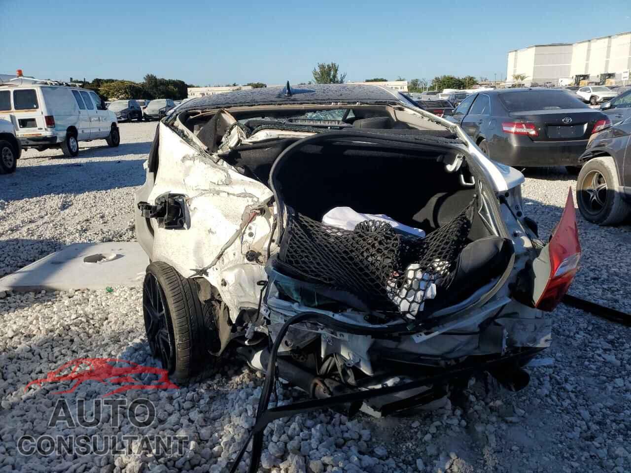 LEXUS IS 2015 - JTHCF1D22F5025635