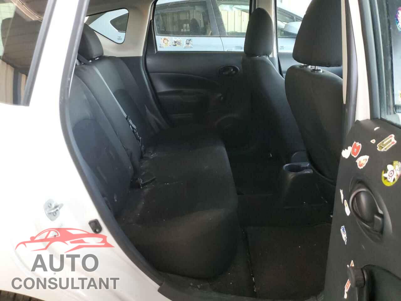 NISSAN VERSA 2017 - 3N1CE2CP3HL381251