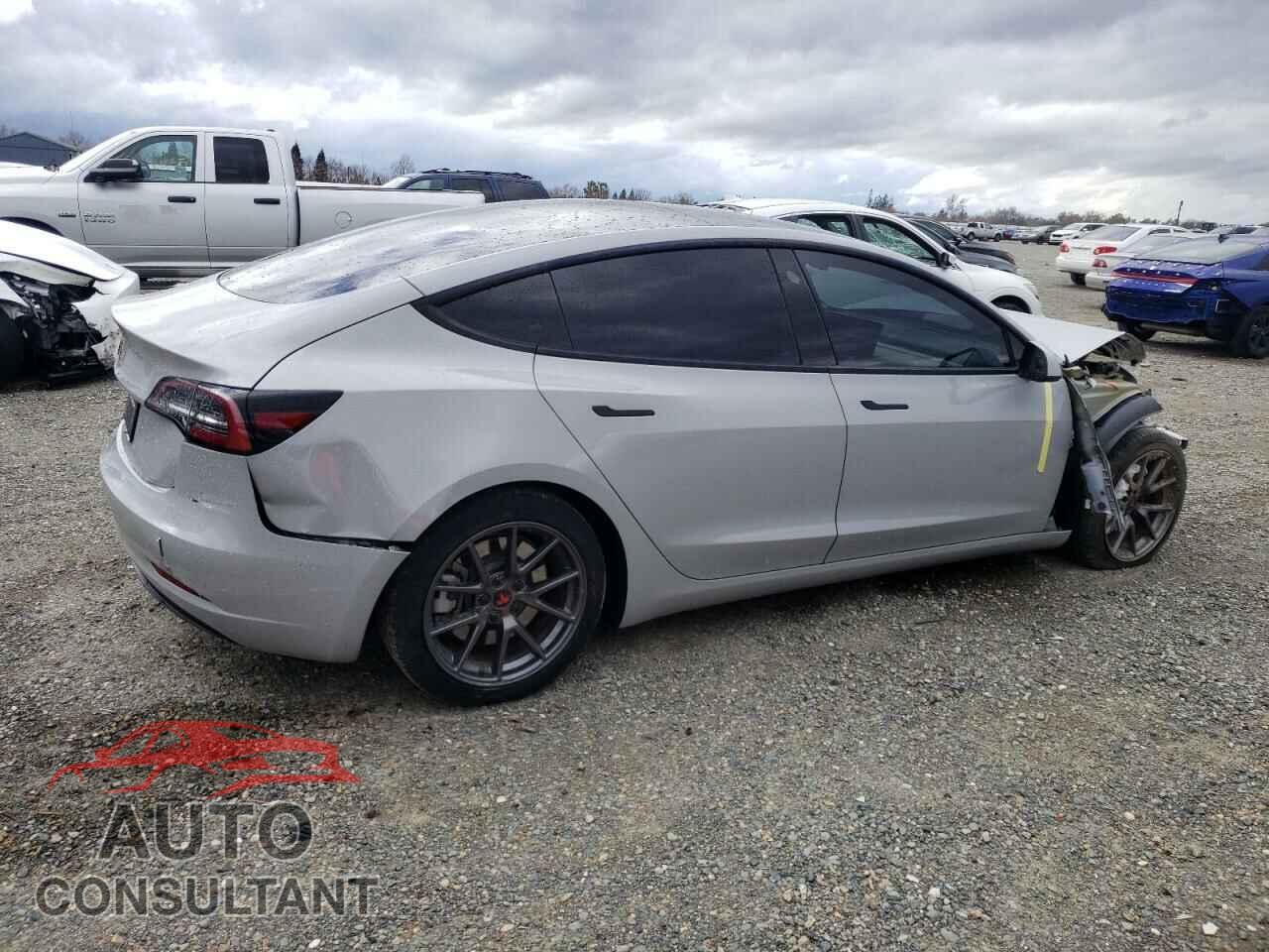 TESLA MODEL 3 2021 - 5YJ3E1EB1MF024264
