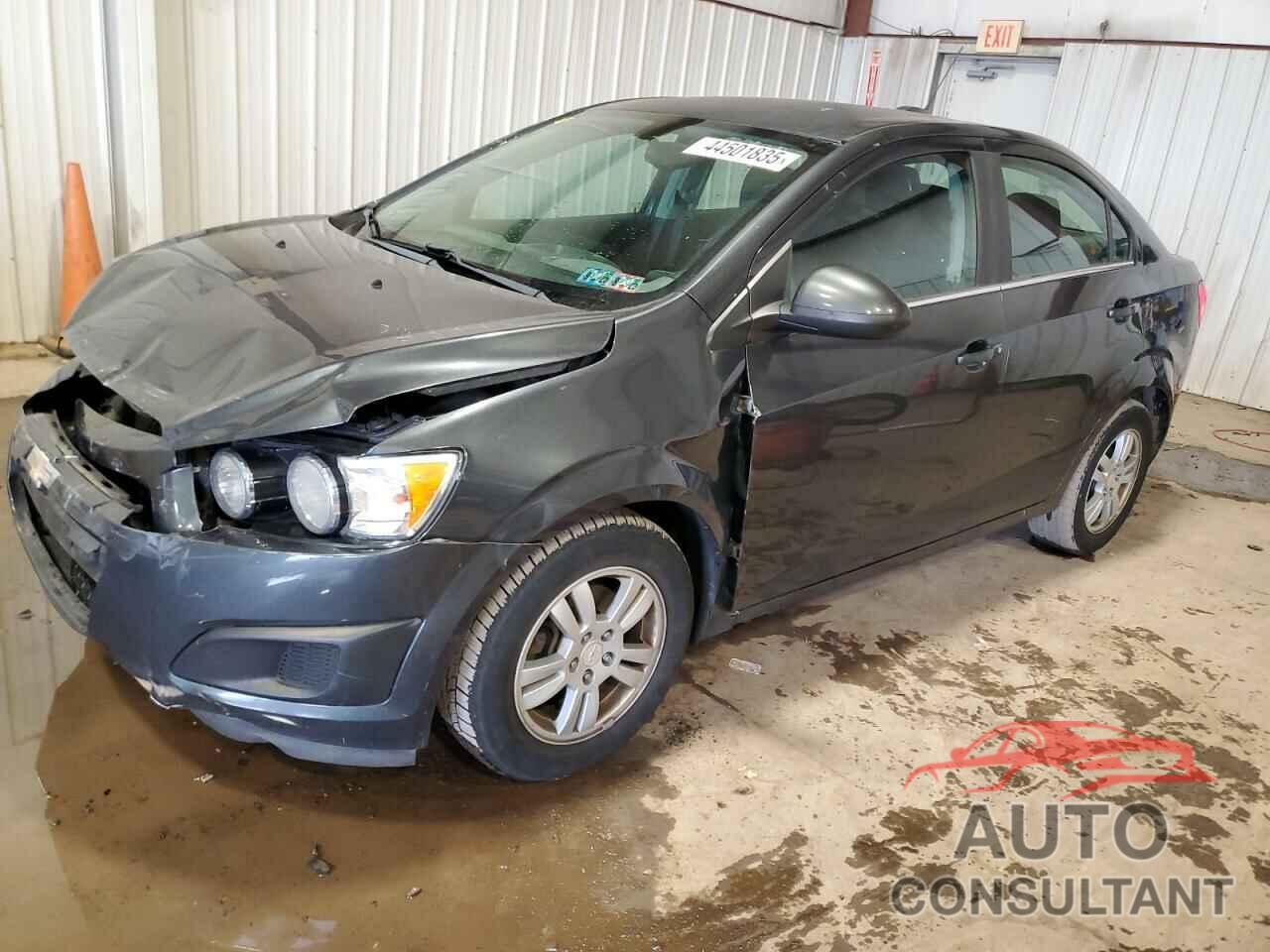 CHEVROLET SONIC 2016 - 1G1JC5SG9G4156682