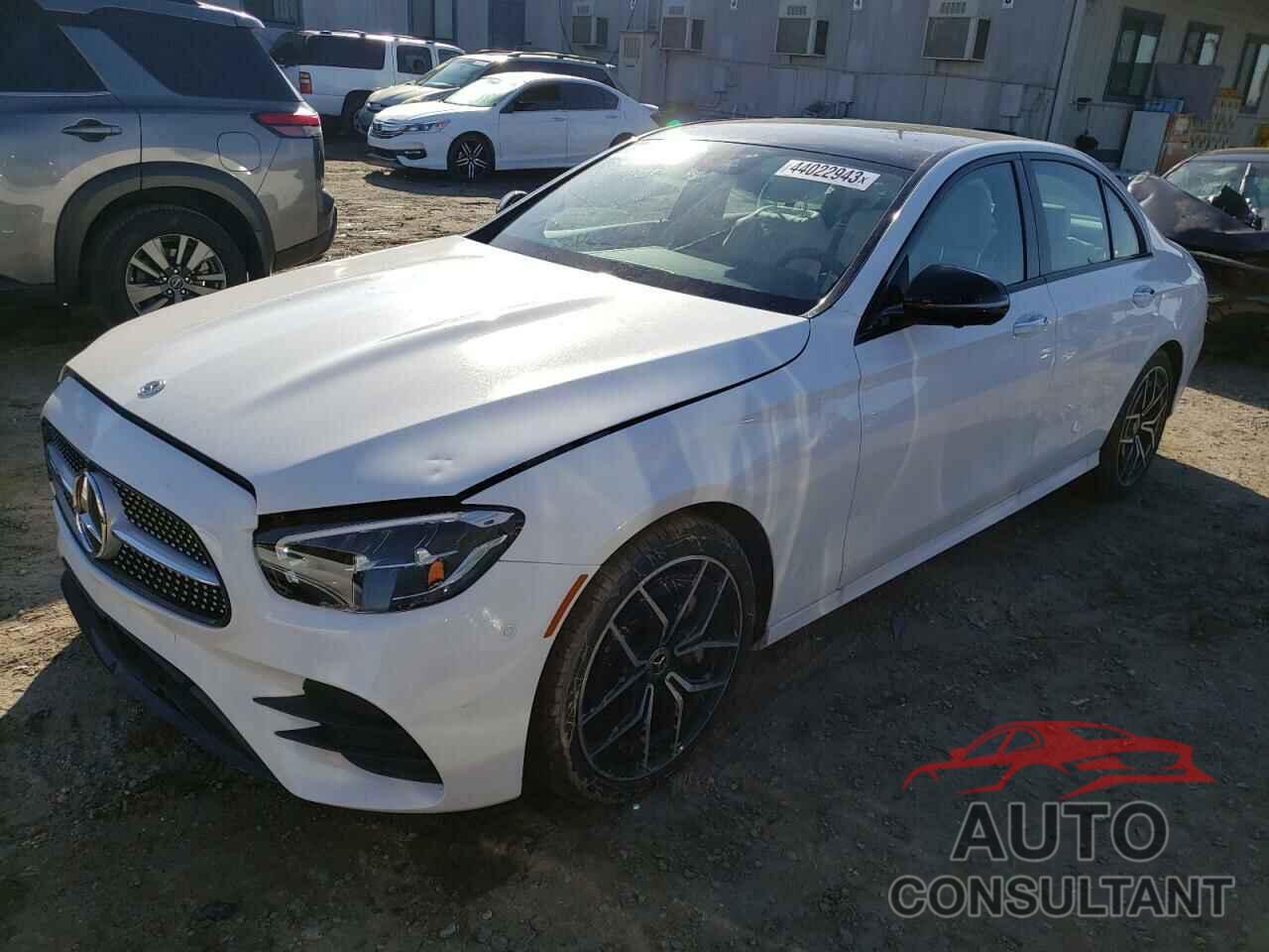 MERCEDES-BENZ E-CLASS 2023 - W1KZF8DB8PB101355