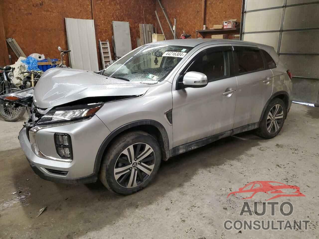 MITSUBISHI OUTLANDER 2022 - JA4ARUAU4NU021480