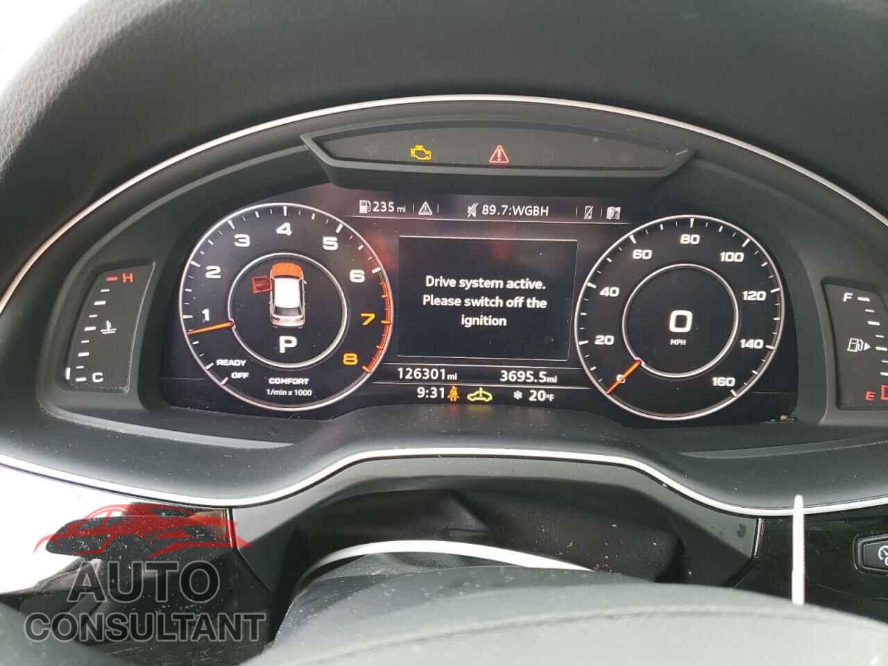 AUDI Q7 2018 - WA1LAAF74JD045791
