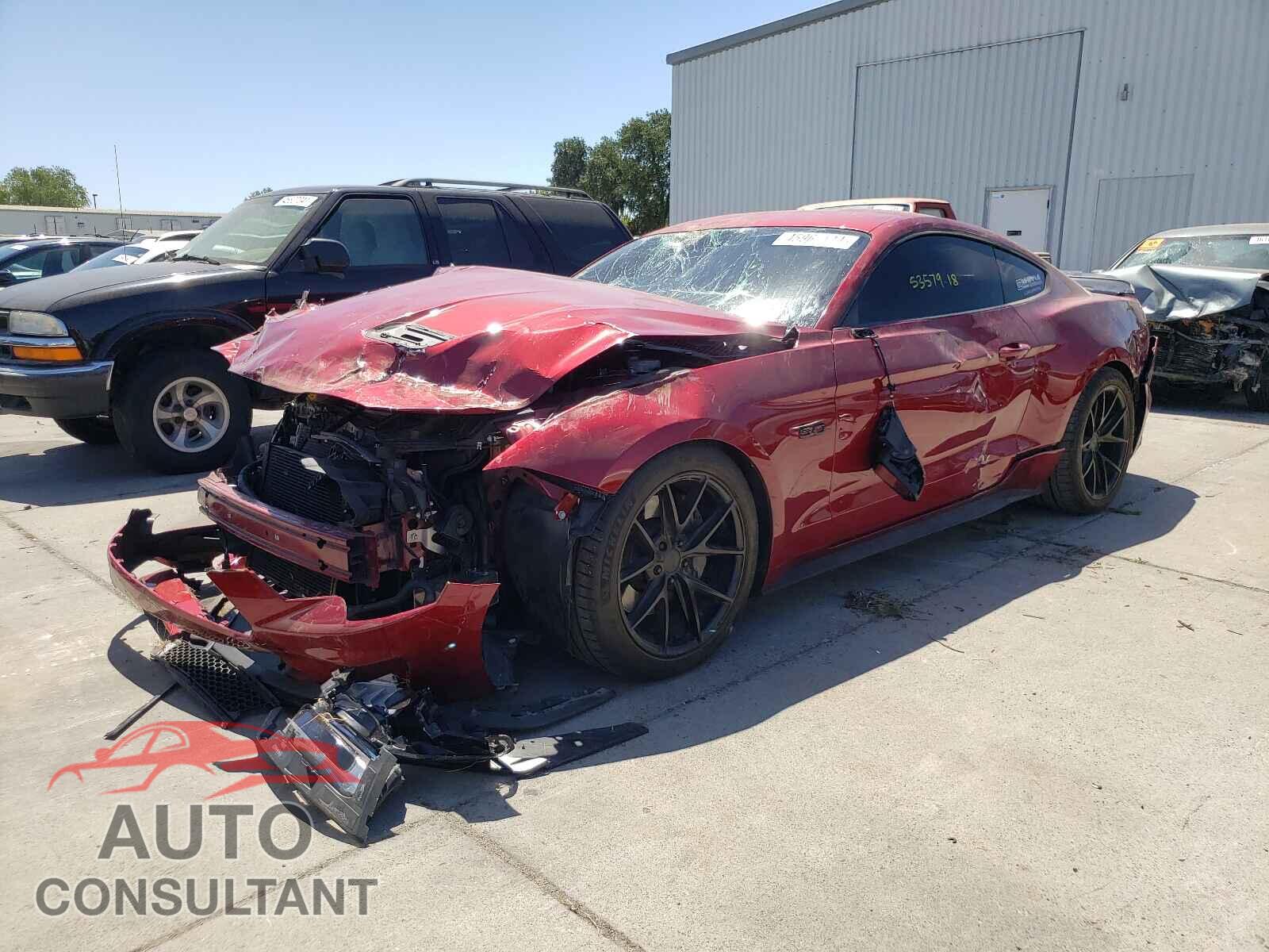 FORD MUSTANG 2018 - 1FA6P8CF4J5127171