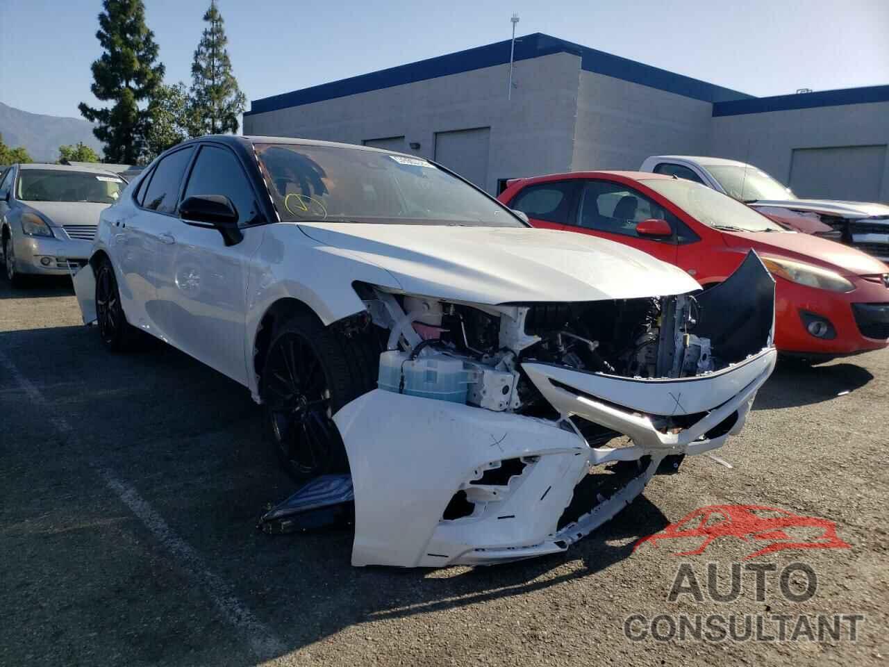 TOYOTA CAMRY 2022 - 4T1K61AK2NU018105