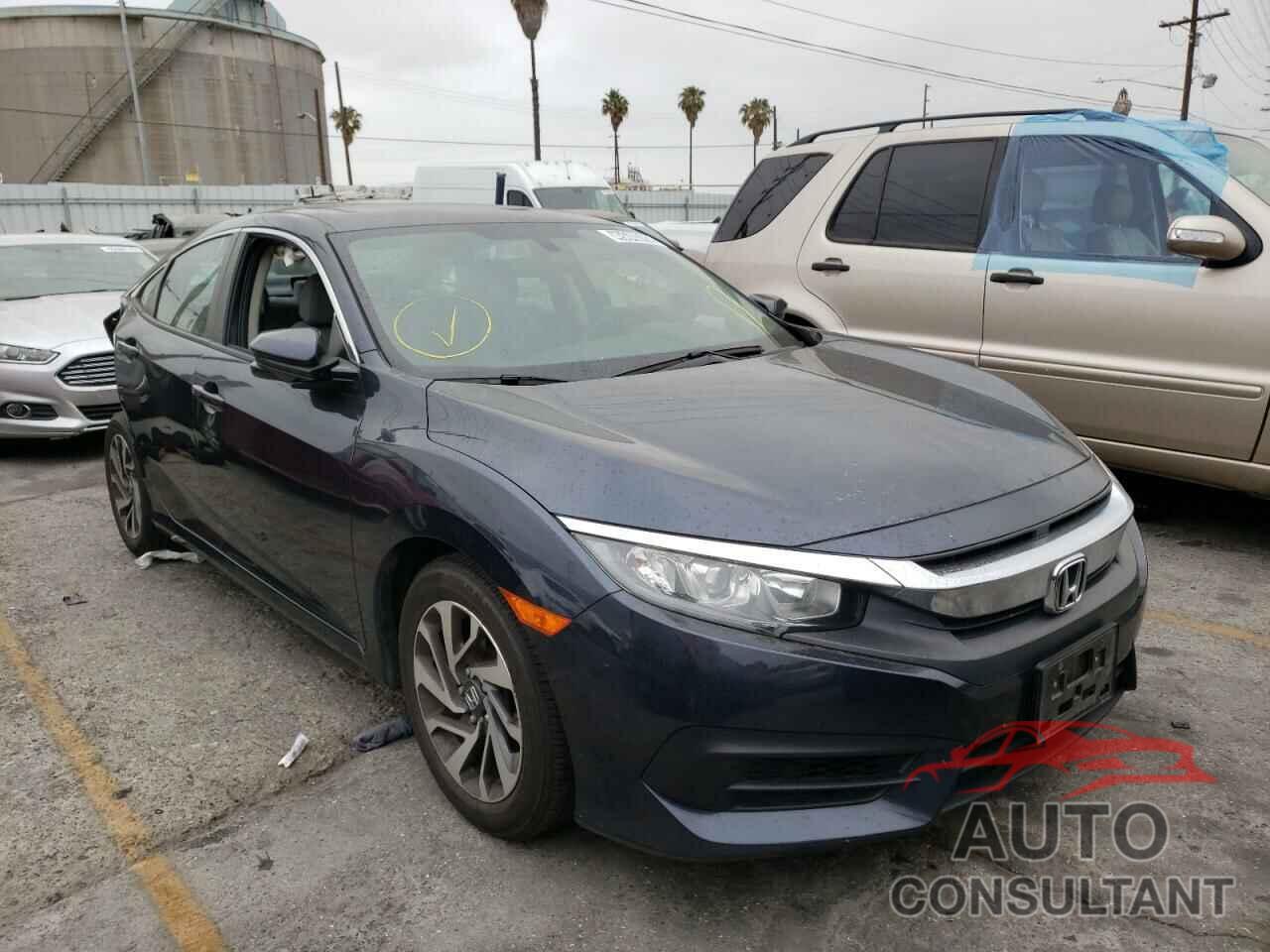 HONDA CIVIC 2018 - 2HGFC2F79JH579294