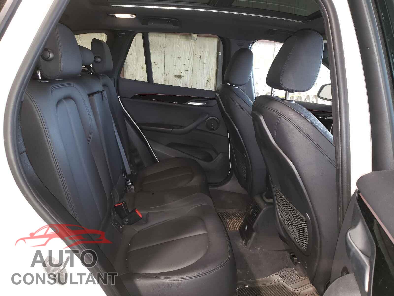 BMW X1 2017 - WBXHT3C37H5F83706