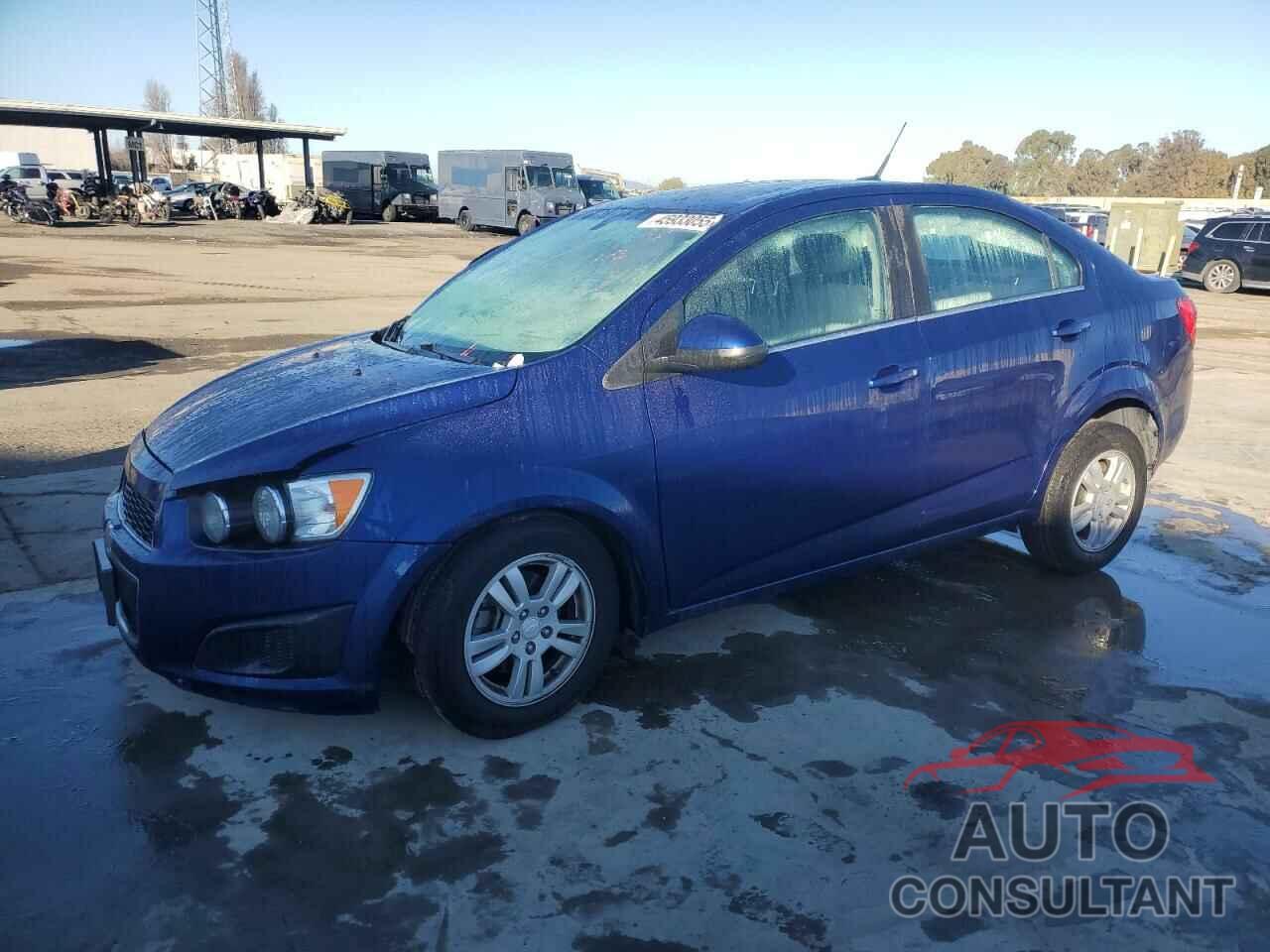 CHEVROLET SONIC 2014 - 1G1JC5SG7E4109079
