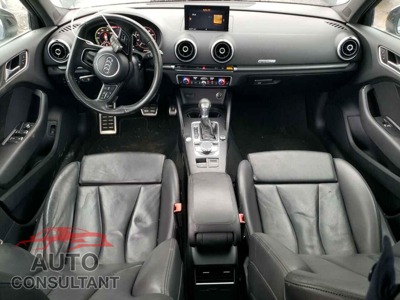 AUDI A3 2017 - WAUTPBFF5HA036222