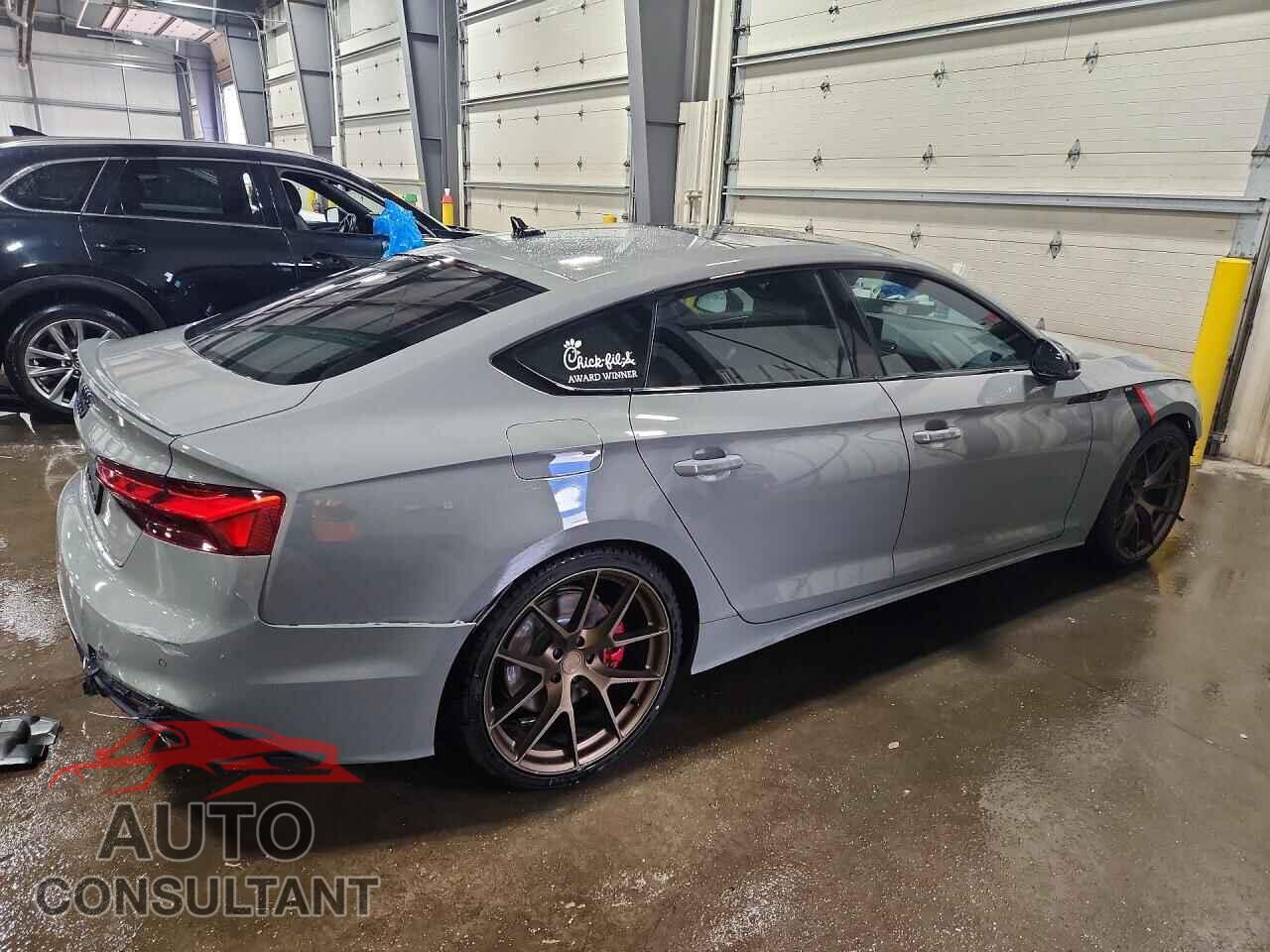 AUDI S5/RS5 2022 - WAUC4CF5XNA011978