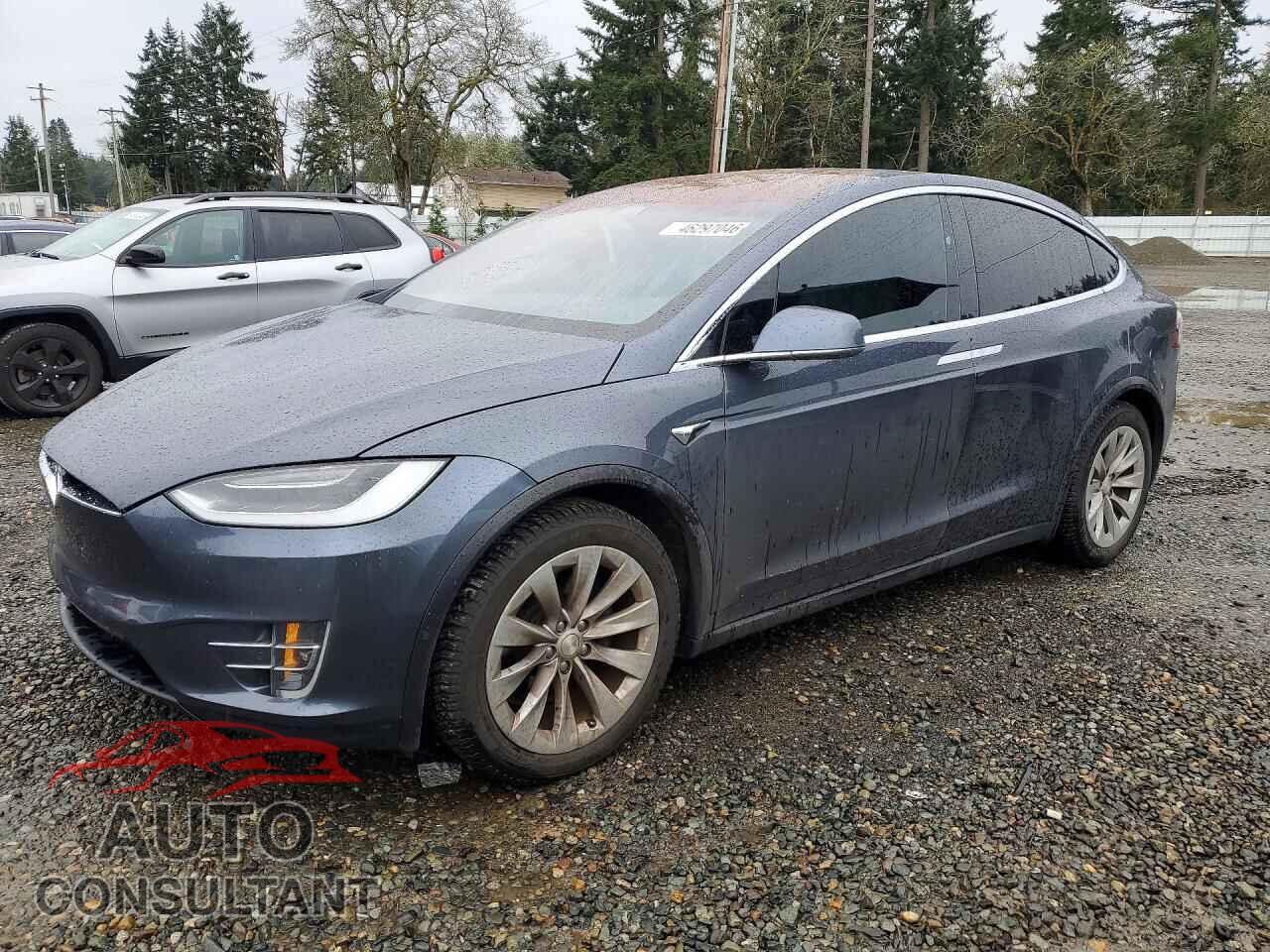 TESLA MODEL X 2019 - 5YJXCBE21KF211627