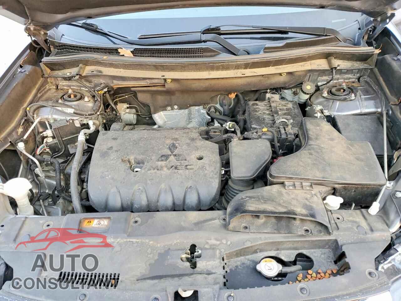 MITSUBISHI OUTLANDER 2017 - JA4AZ3A31HZ041758