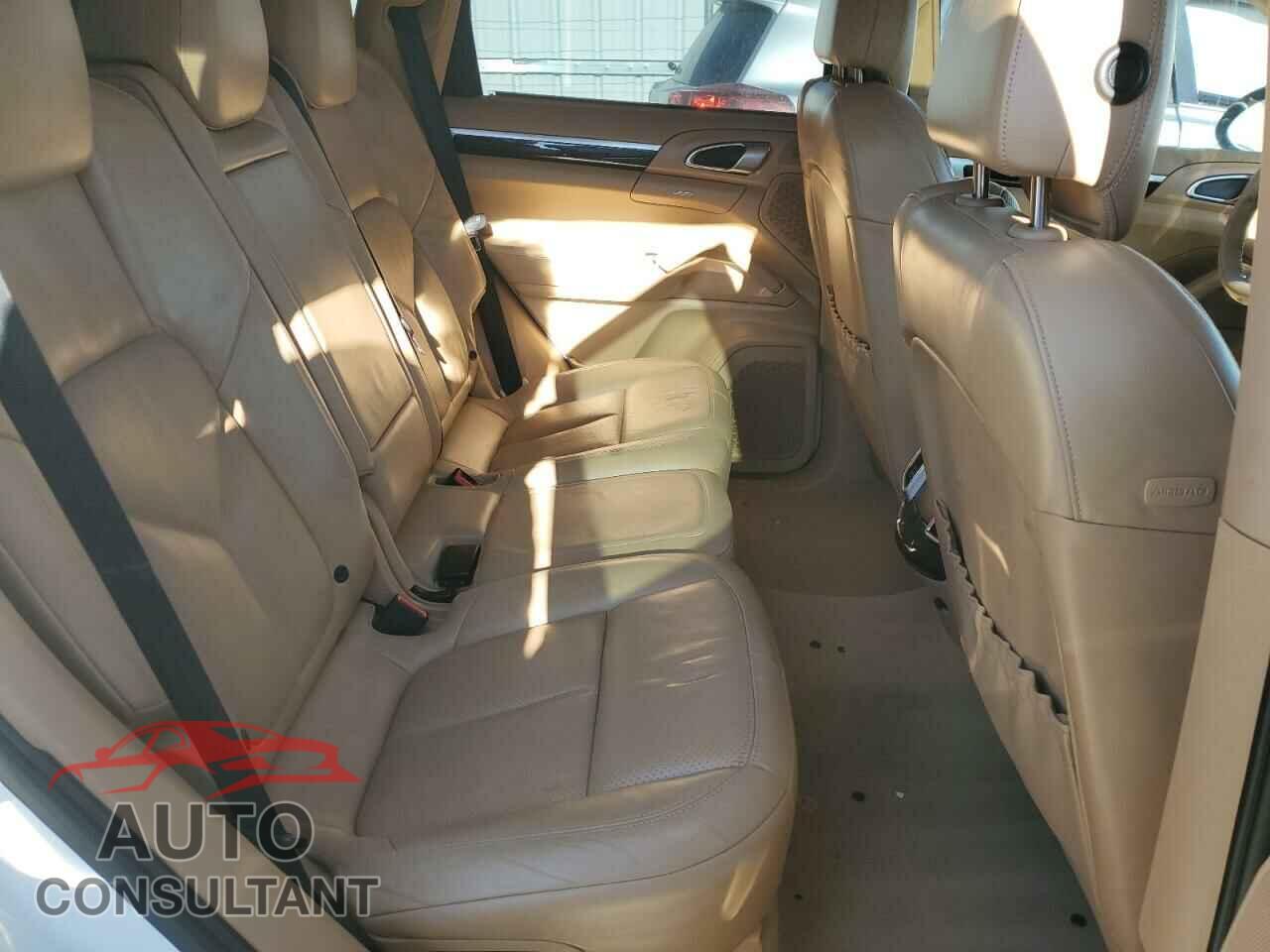 PORSCHE CAYENNE 2012 - WP1AA2A26CLA02771
