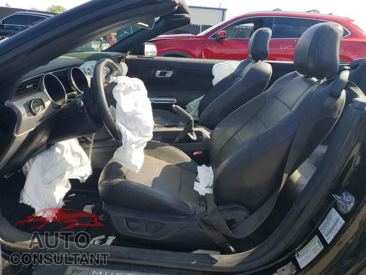 FORD MUSTANG 2021 - 1FATP8UH2M5111509
