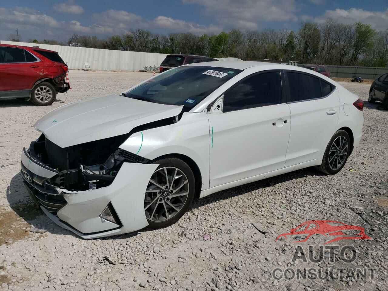 HYUNDAI ELANTRA 2019 - 5NPD84LF9KH467831