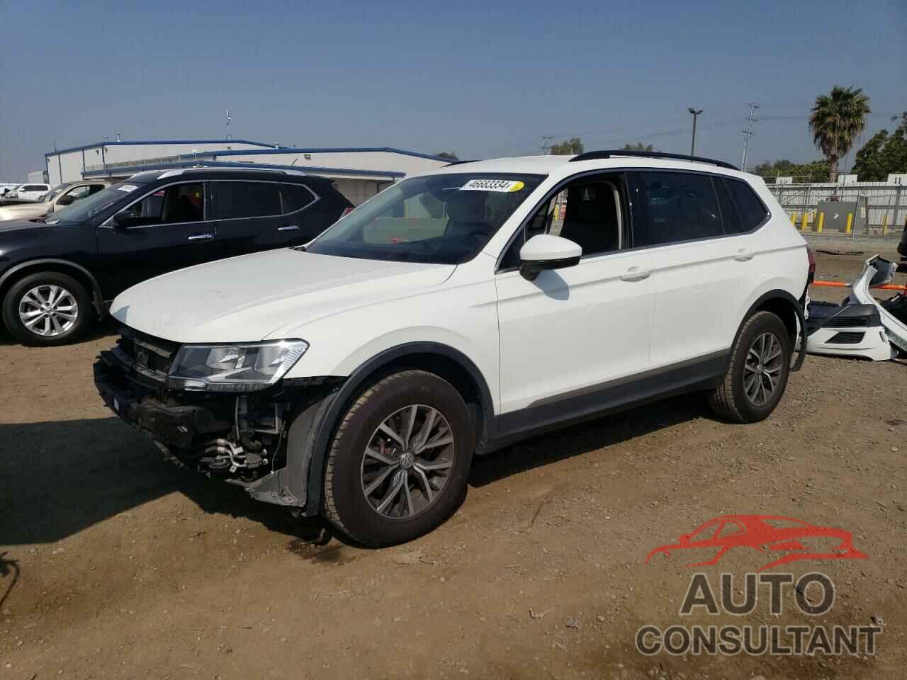 VOLKSWAGEN TIGUAN 2018 - 3VV3B7AX2JM222874