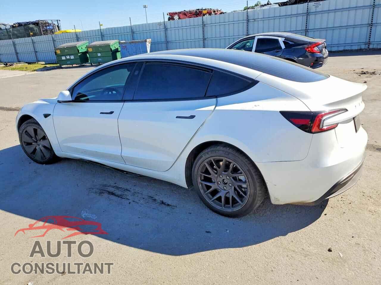 TESLA MODEL 3 2025 - 5YJ3E1EA3SF078749