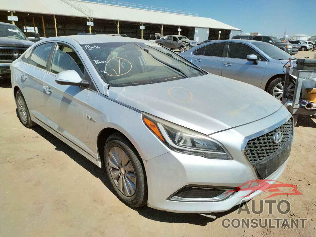 HYUNDAI SONATA 2016 - KMHE24L11GA012038
