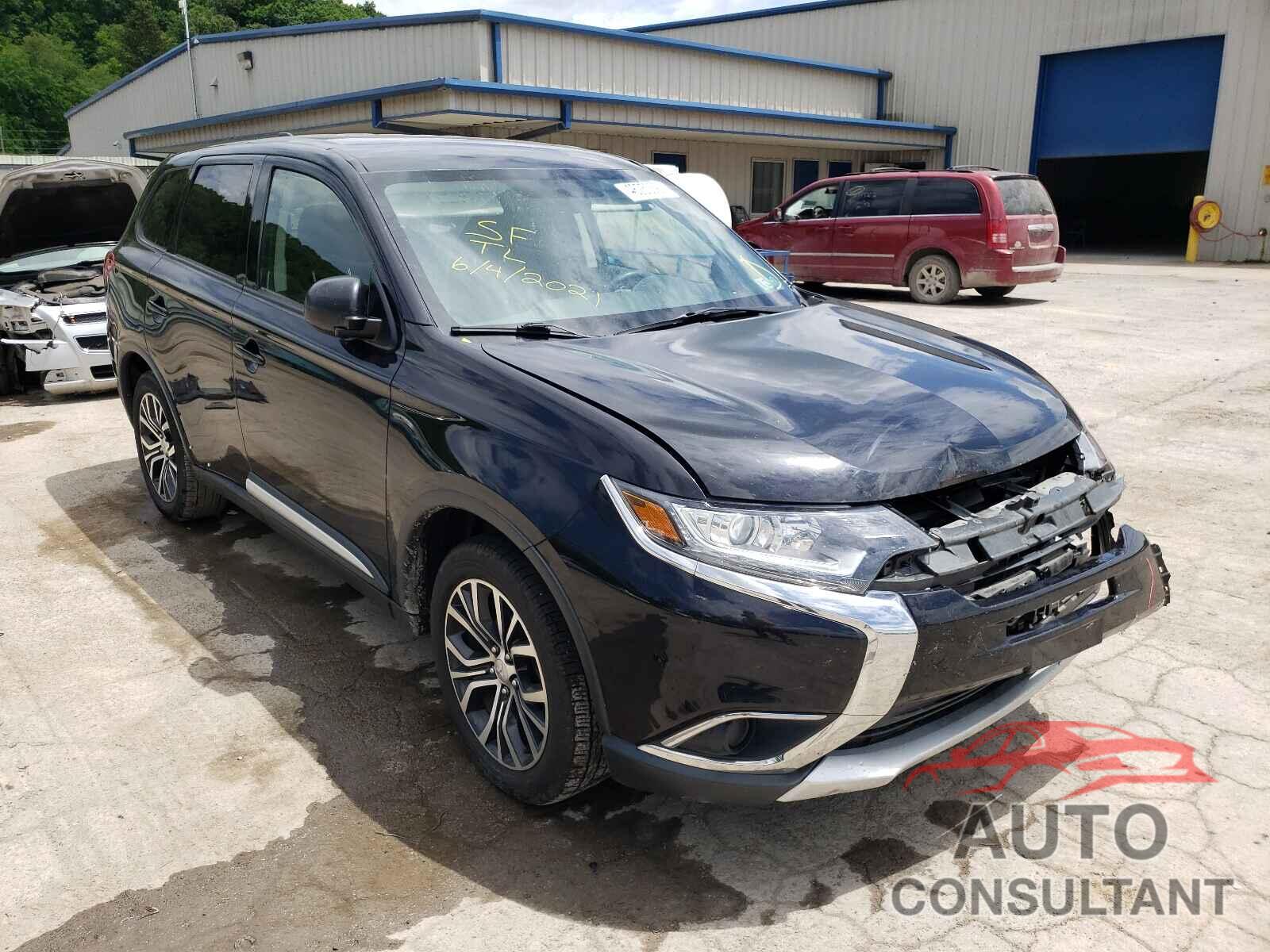 MITSUBISHI OUTLANDER 2018 - JA4AZ3A36JJ004600