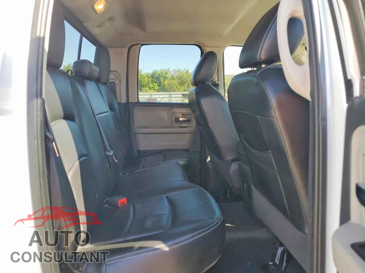 DODGE RAM 1500 2012 - 1C6RD7GT9CS105639