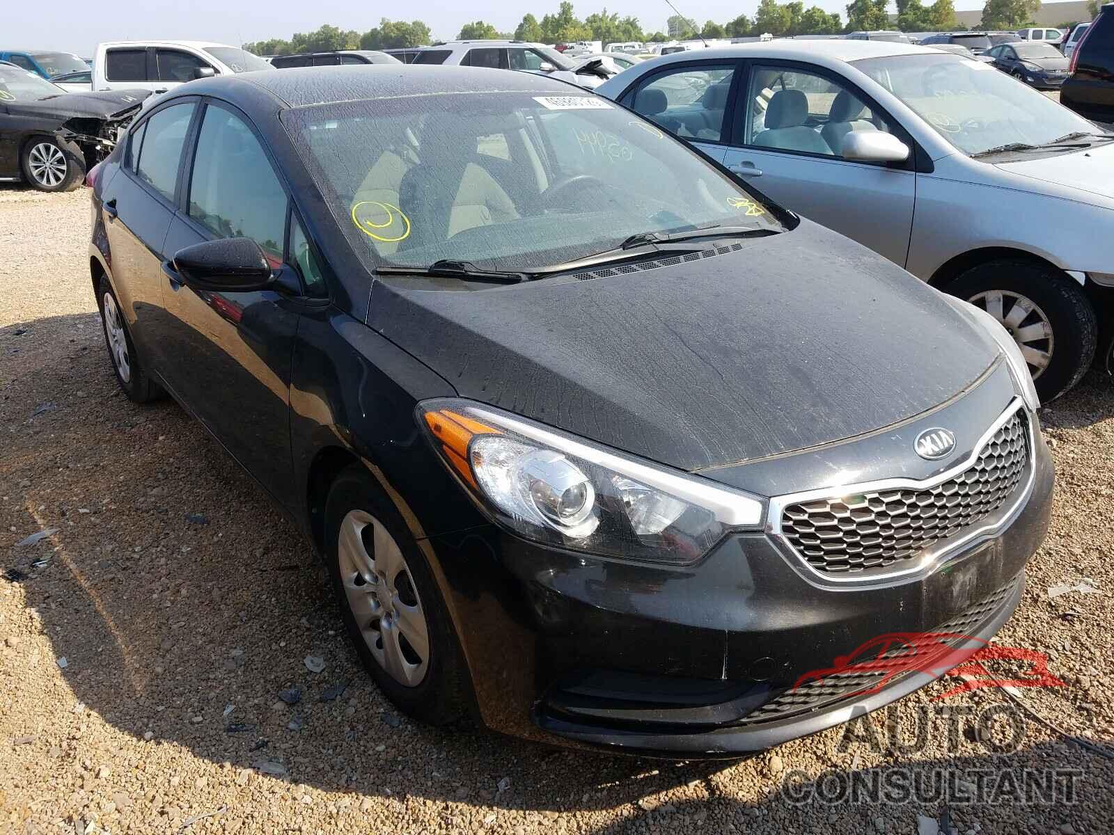 KIA FORTE 2016 - KNAFK4A68G5596631