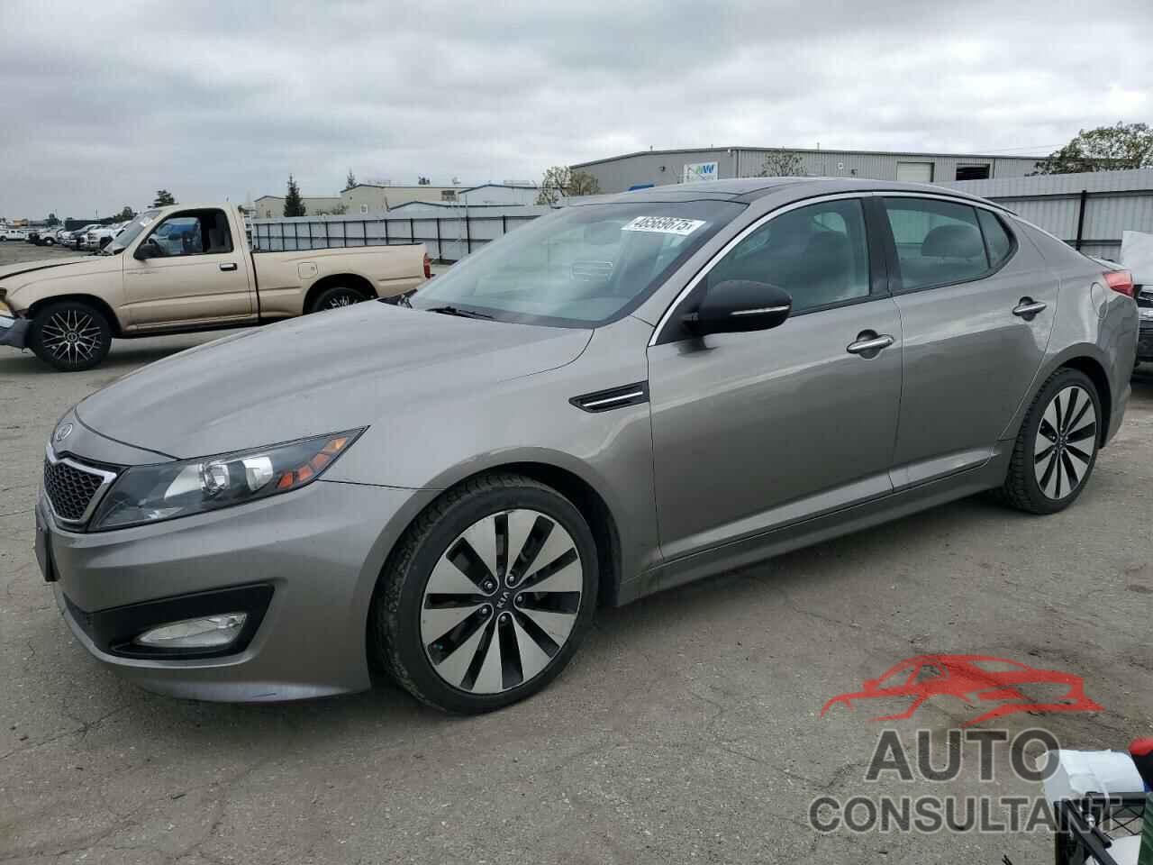 KIA OPTIMA 2012 - 5XXGR4A69CG008051