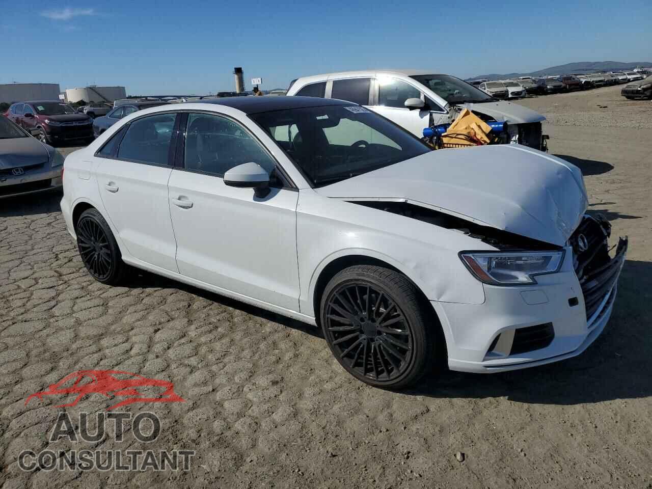 AUDI A3 2018 - WAUB8GFF7J1030210