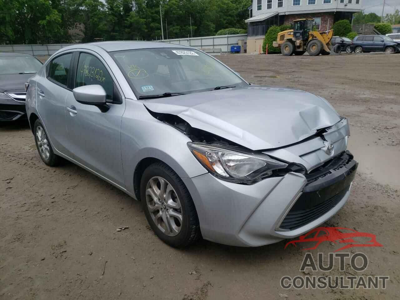TOYOTA YARIS 2018 - 3MYDLBYV9JY322178
