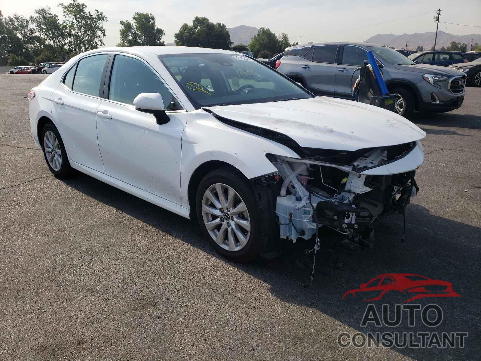 TOYOTA CAMRY 2019 - 4T1B11HK0KU784754