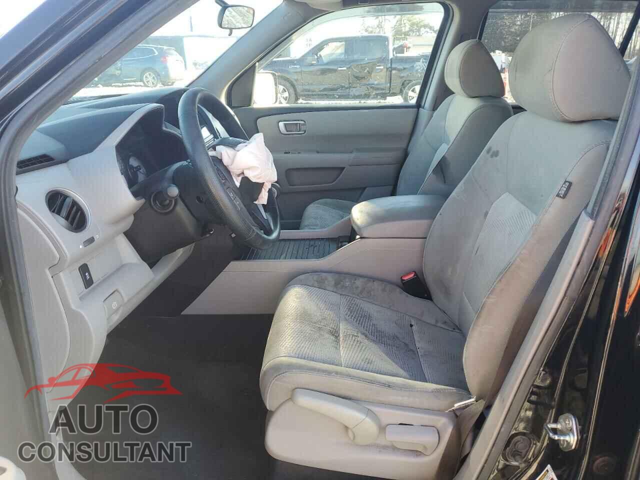 HONDA PILOT 2013 - 5FNYF4H2XDB041175