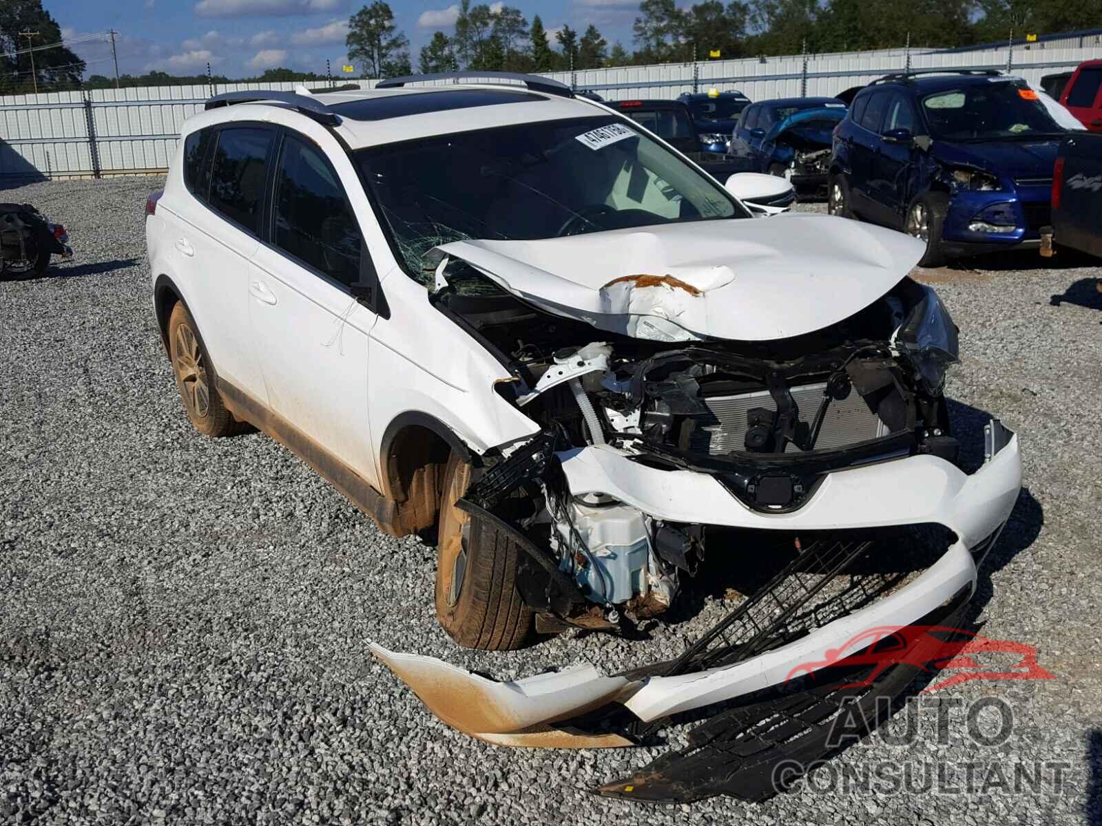 TOYOTA RAV4 XLE 2017 - 2T3RFREV0HW554189