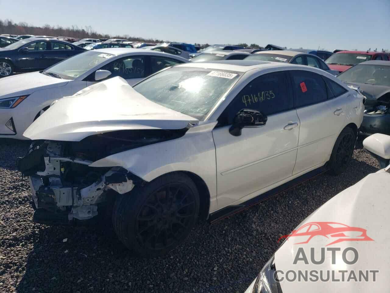 TOYOTA AVALON 2020 - 4T1FZ1FB6LU051087