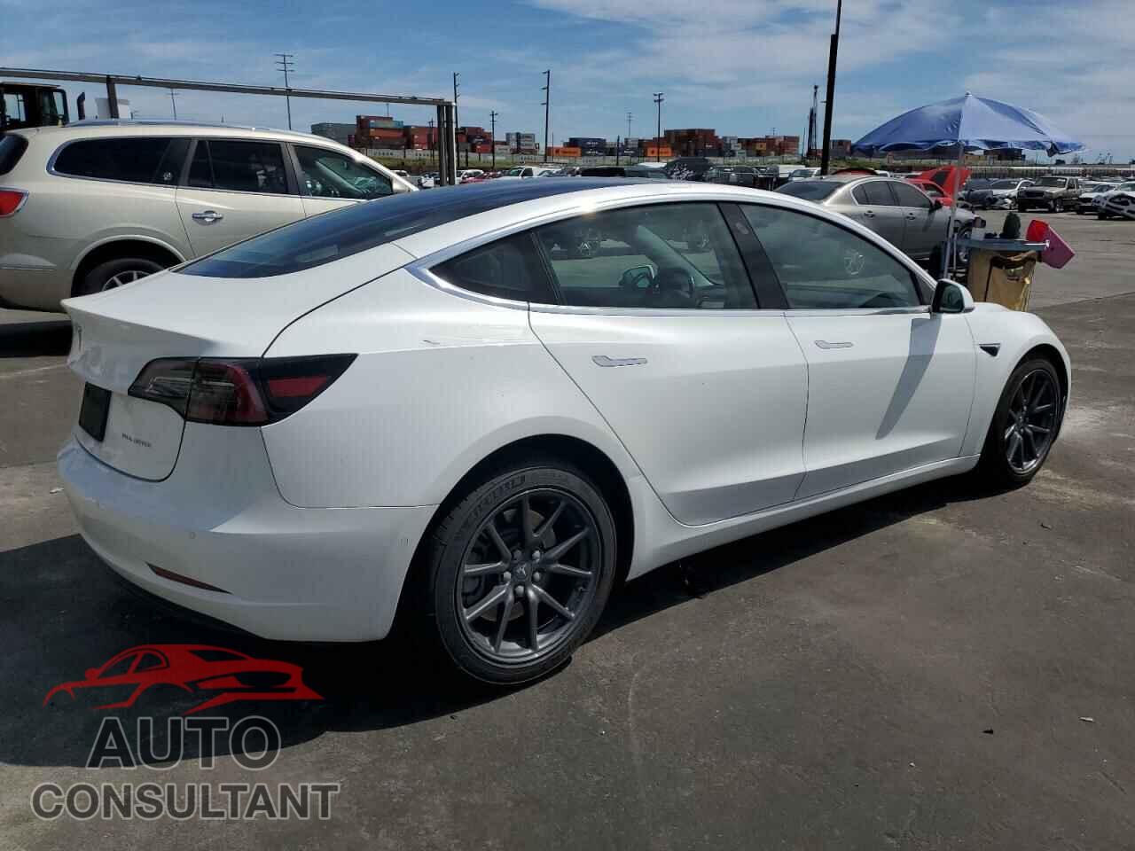 TESLA MODEL 3 2019 - 5YJ3E1EB6KF388242