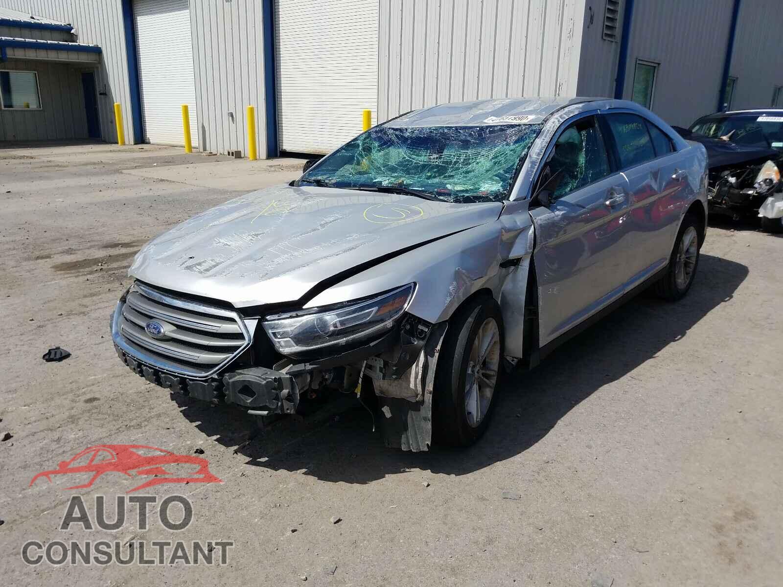 FORD TAURUS 2017 - 1FAHP2E89HG120638