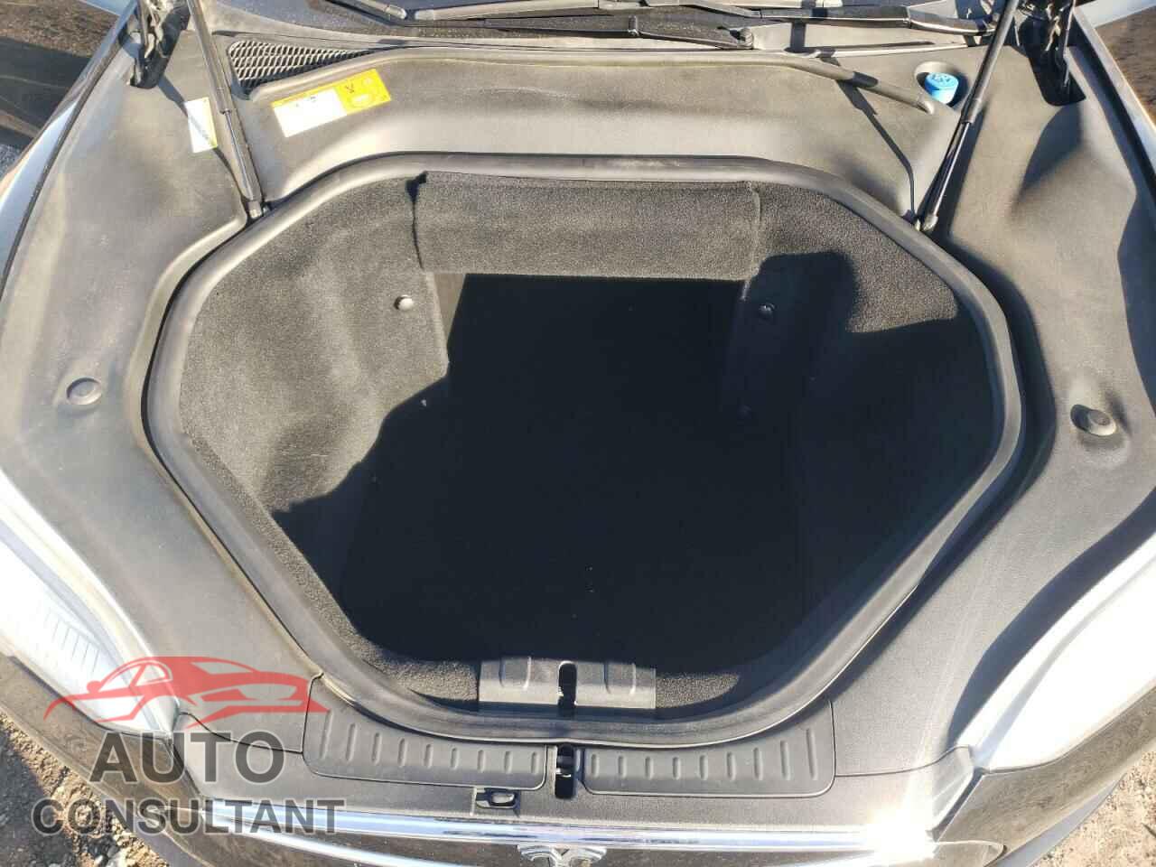 TESLA MODEL S 2013 - 5YJSA1CN0DFP27973