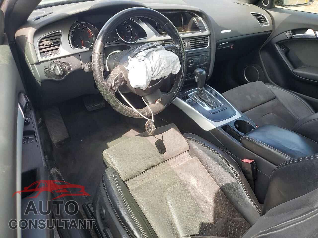 AUDI A5 2009 - WAUDK78T99A049639