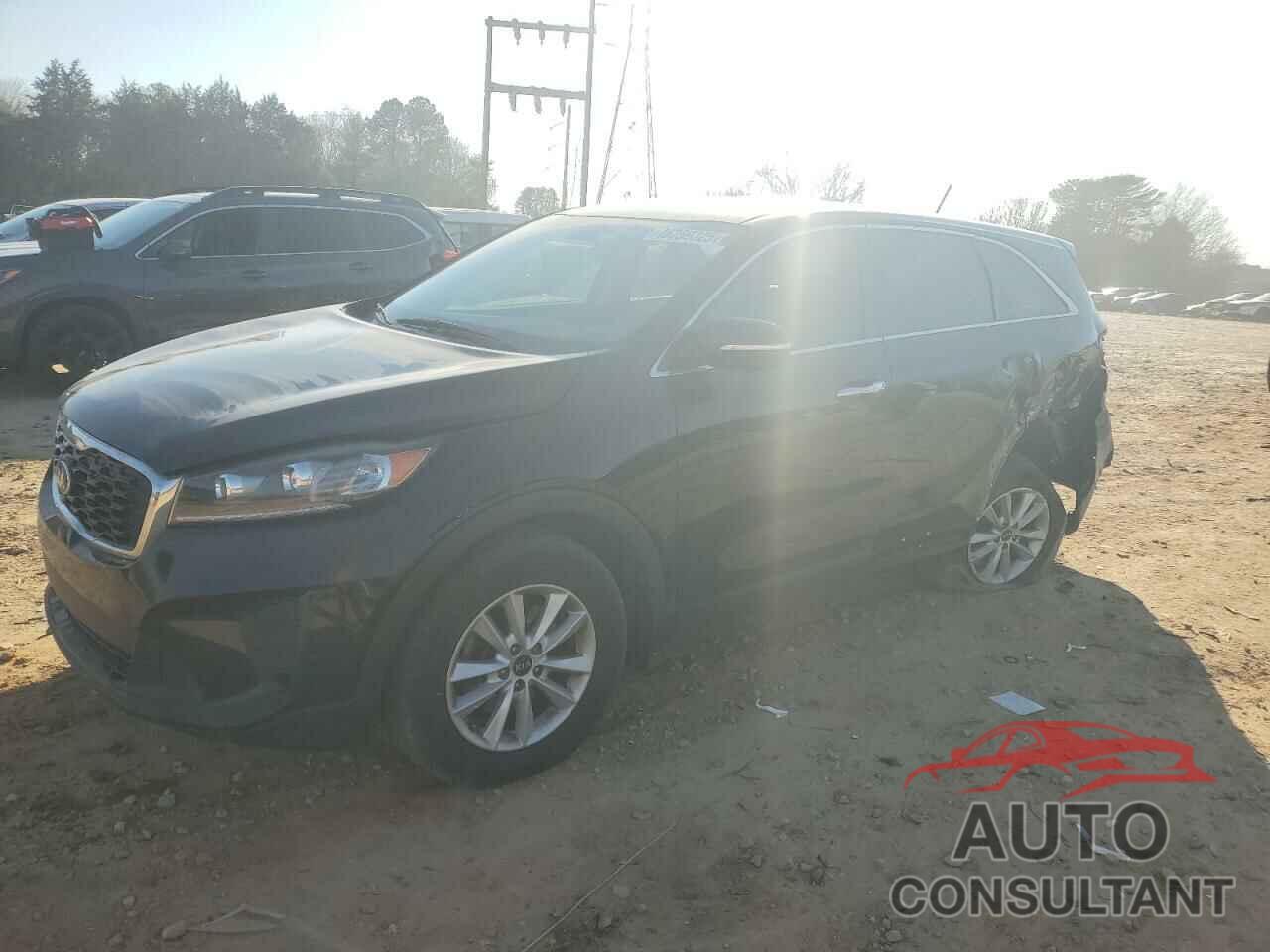 KIA SORENTO 2019 - 5XYPG4A3XKG569204