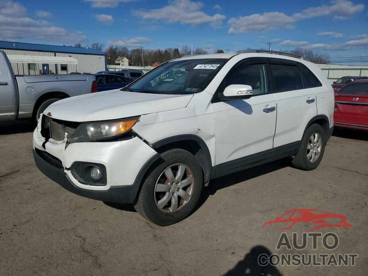 KIA SORENTO 2011 - 5XYKT3A12BG137060