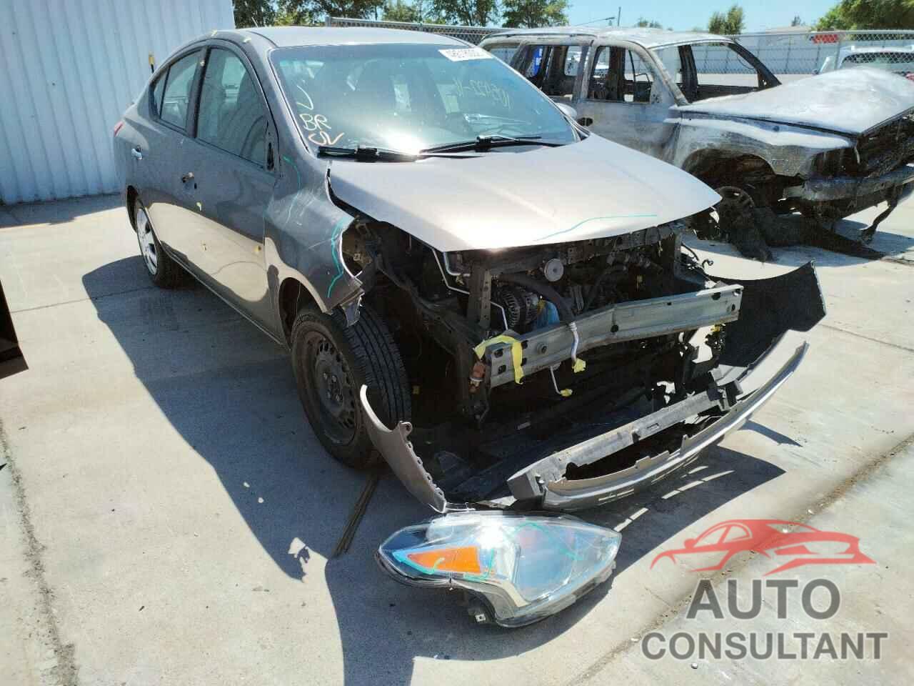 NISSAN VERSA 2016 - 3N1CN7AP7GL855801