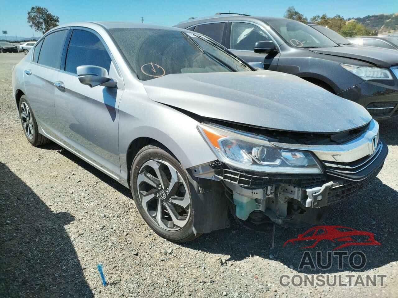HONDA ACCORD 2017 - 1HGCR3F80HA008222