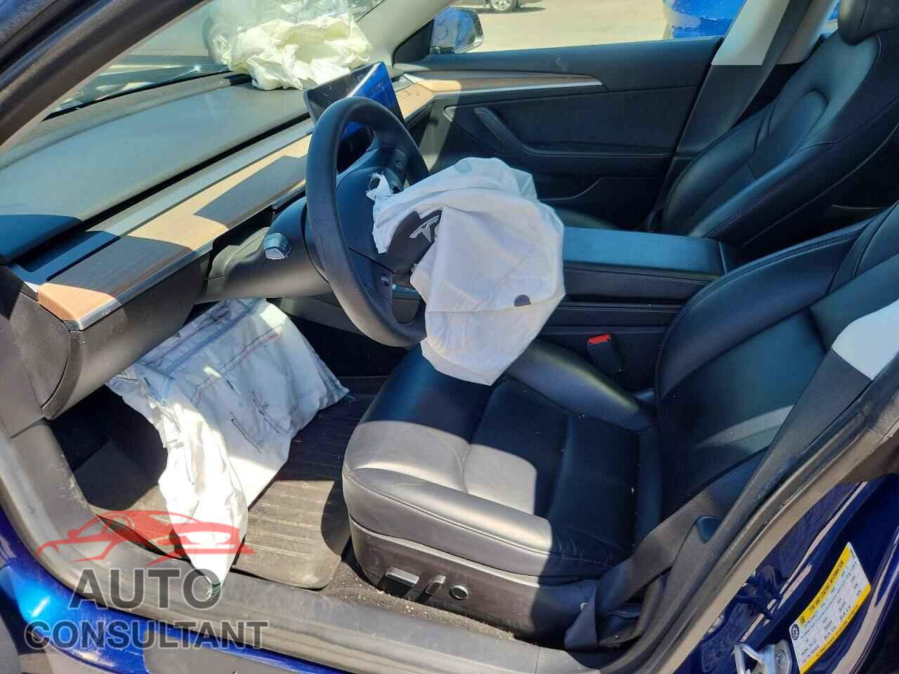 TESLA MODEL 3 2021 - 5YJ3E1EA9MF060503