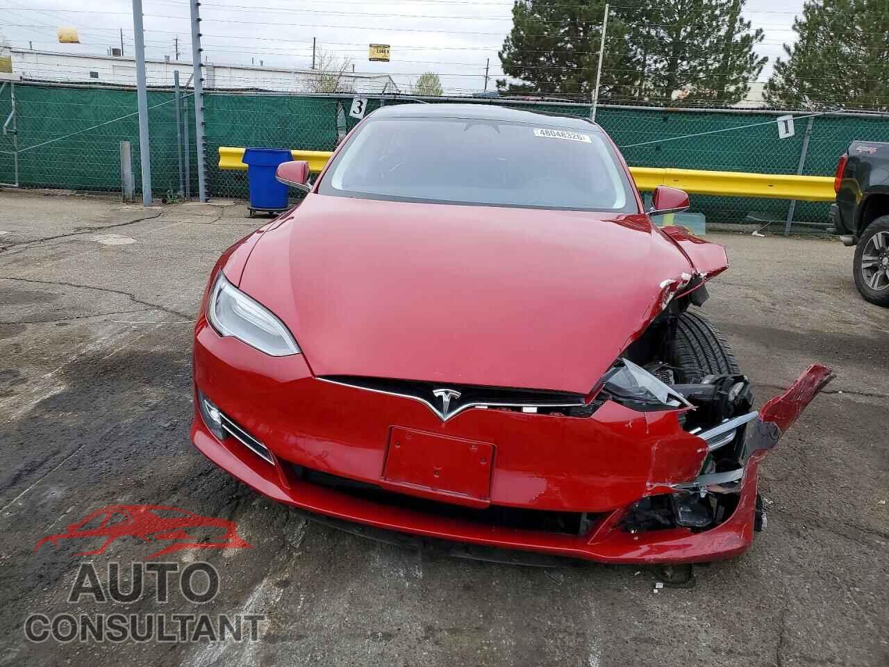 TESLA MODEL S 2017 - 5YJSA1E27HF213515