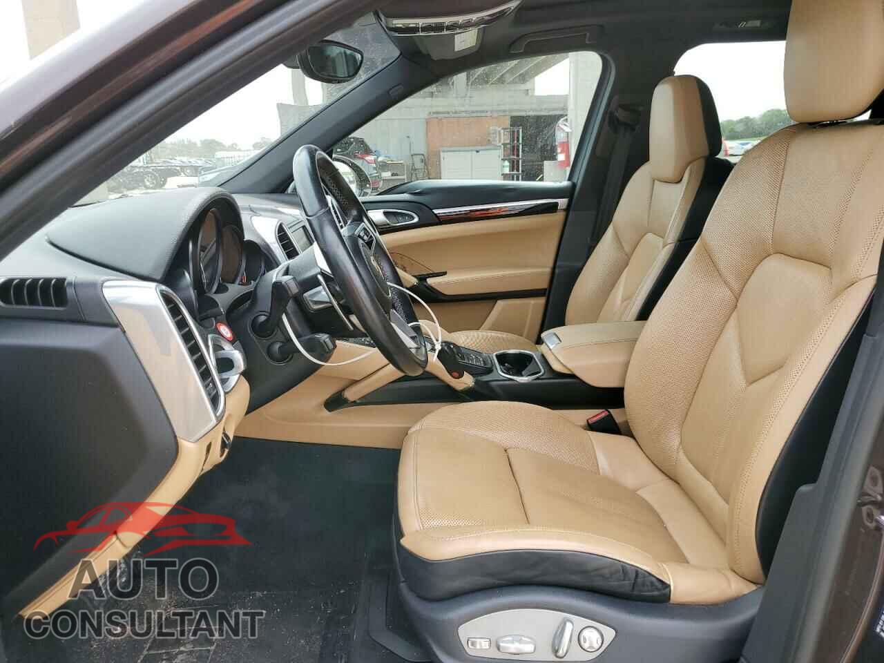 PORSCHE CAYENNE 2016 - WP1AA2A2XGKA08116