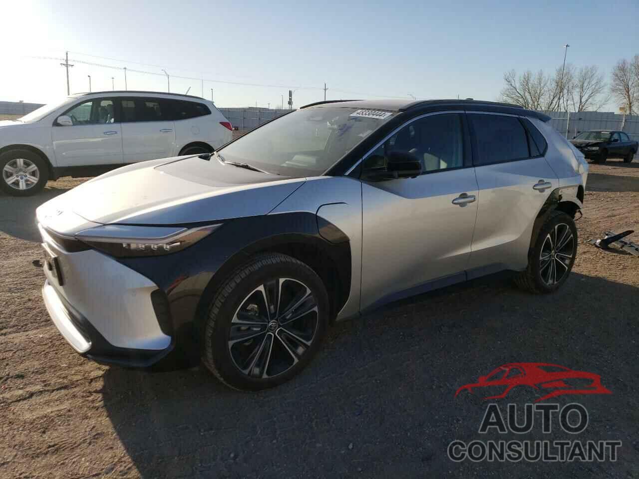 TOYOTA BZ4X XLE 2023 - JTMABACA1PA016611
