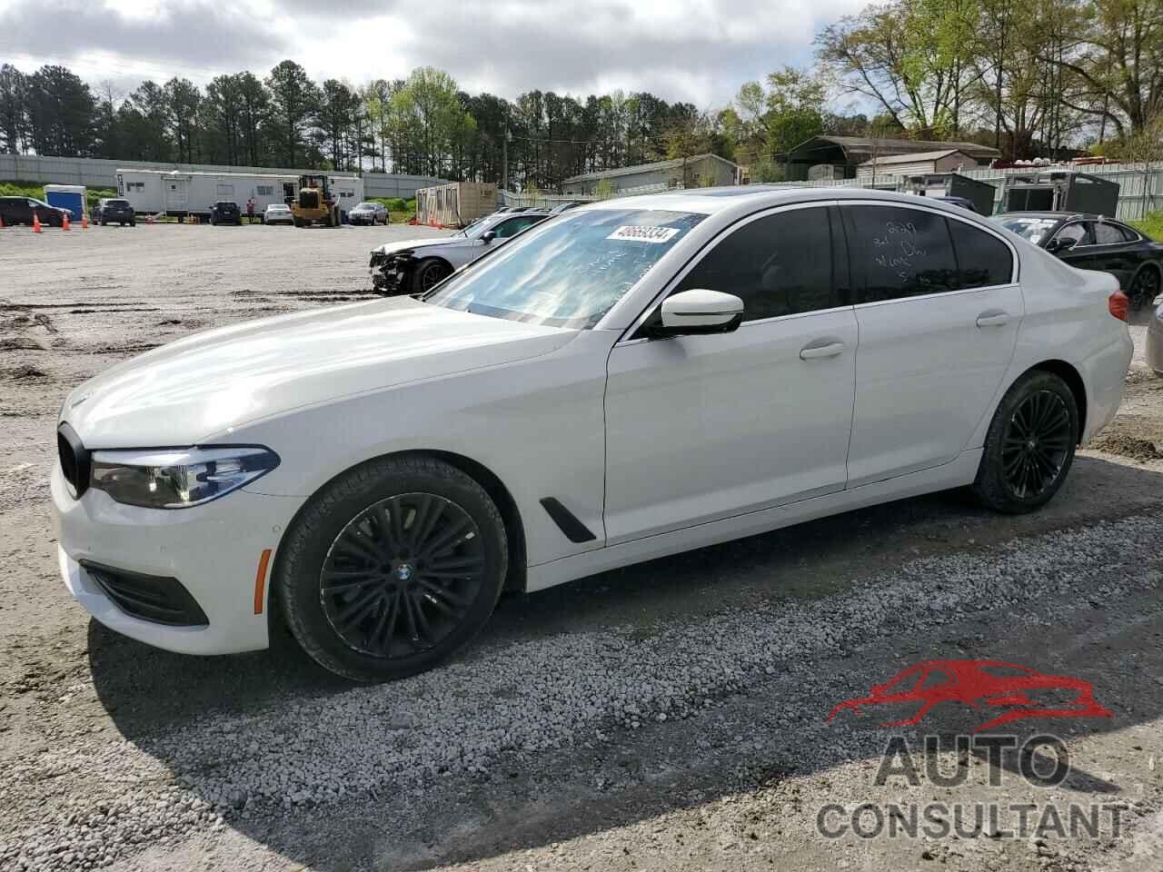 BMW 5 SERIES 2019 - WBAJA5C54KG900977