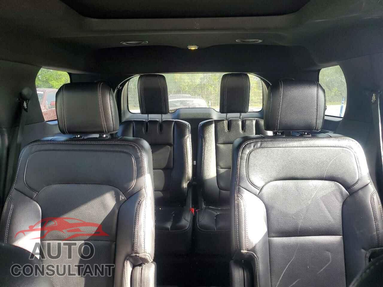 FORD EXPLORER 2017 - 1FM5K7F88HGC59937